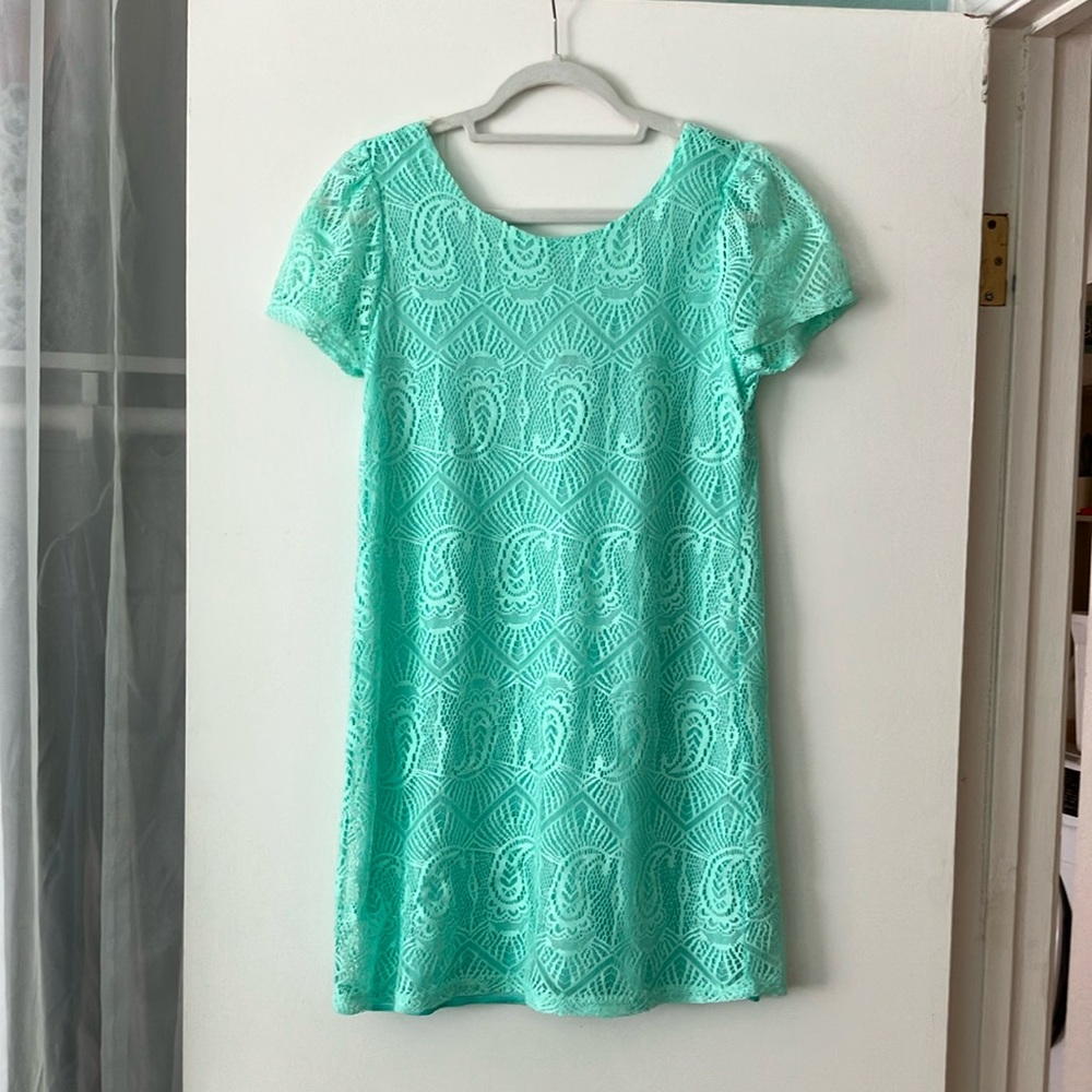Elegant Lace Dress in Aqua
